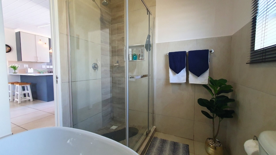 2 Bedroom Property for Sale in Dana Bay Western Cape